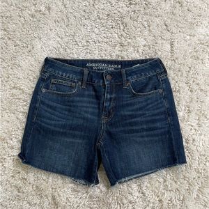 American Eagle Boy Midi Denim Jean Shorts Blue Dark Wash Size 4